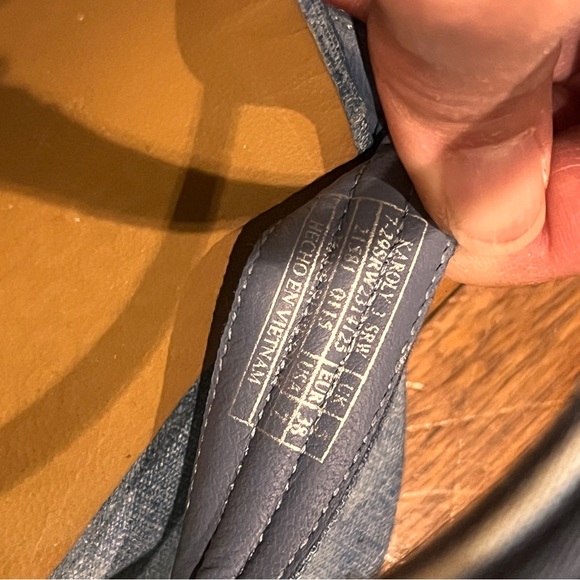 Lacoste Karoly 3 Sandals in Denim - Picture 6 of 12